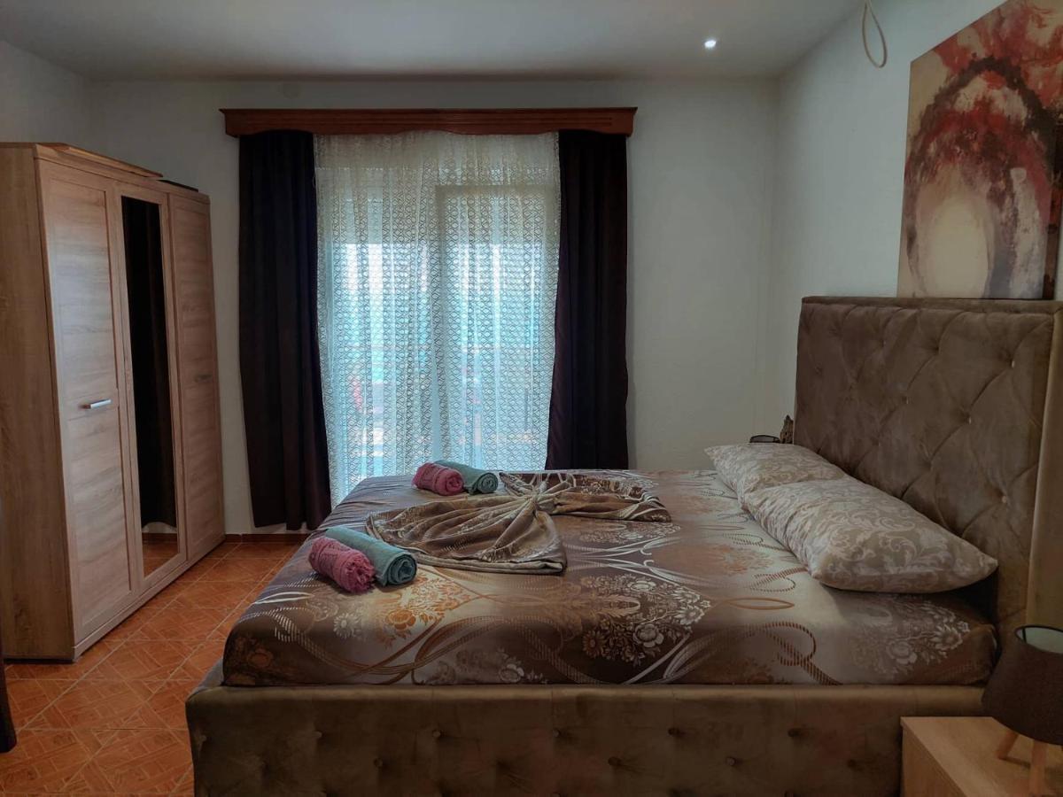 Apartmani Jovan Ulcinj Ngoại thất bức ảnh