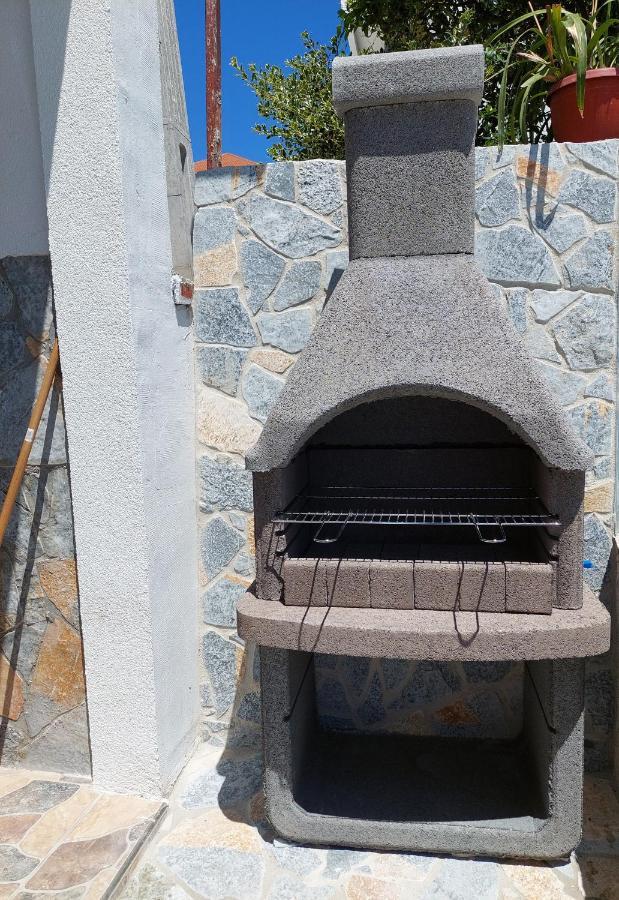 Apartmani Jovan Ulcinj Ngoại thất bức ảnh