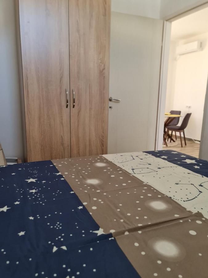 Apartmani Jovan Ulcinj Ngoại thất bức ảnh